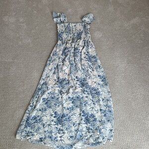 3 Sisters Blue and White Floral Maxi Dress